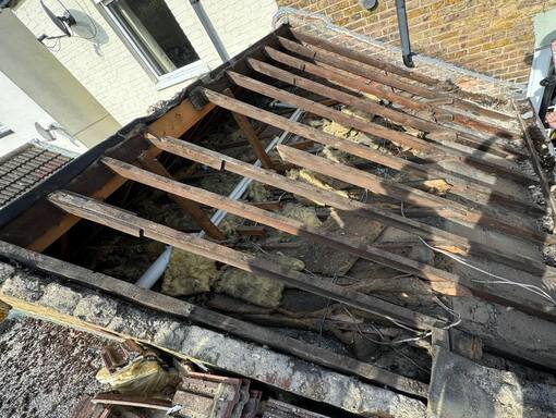 Mattishall Roofing Services 16 This is a photo of a roof needing repairs in Mattishall